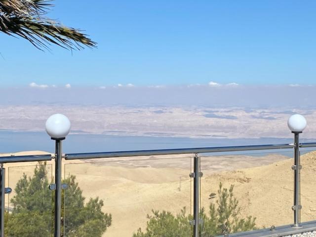 Golden Rays Chalet Madaba Exterior foto